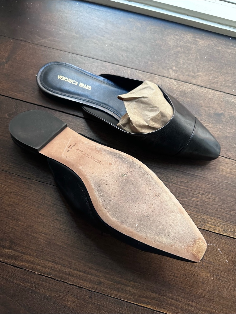 Veronica Beard Black Leather Pointed Mules - Picture 3 of 4